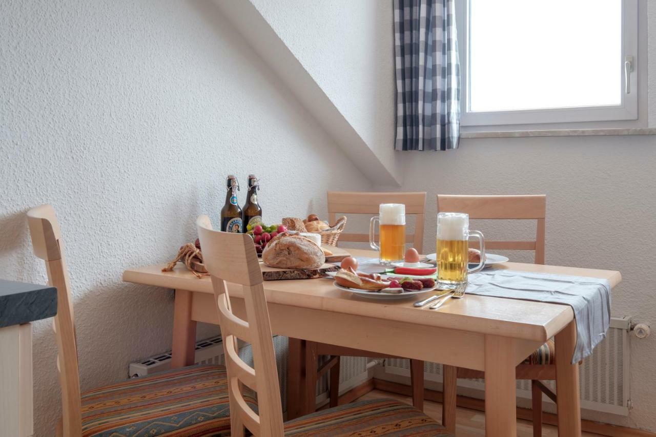 Ferienwohnungen Dorfhaus Oberstdorf Exterior foto